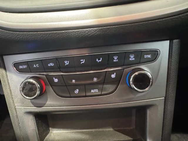 Opel Astra 1.2 Turbo Edition Turbo