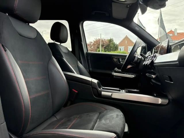 Mercedes-Benz GLB 180 AMG Line