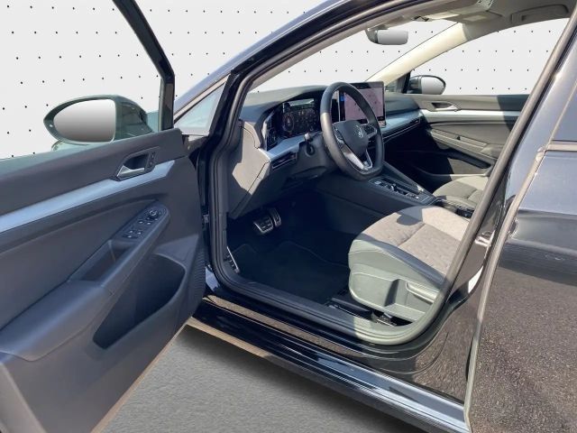 Volkswagen Golf 1.5 eTSI DSG Golf VIII