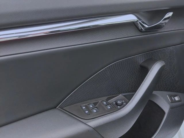 Skoda Octavia 2.0 TDI Combi Style Style