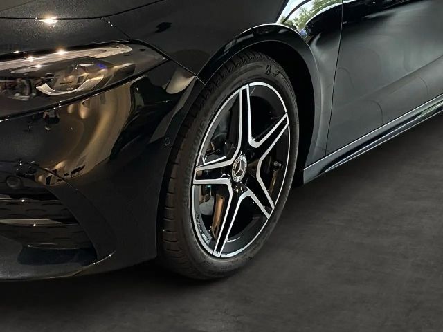 Mercedes-Benz A 200 AMG Line