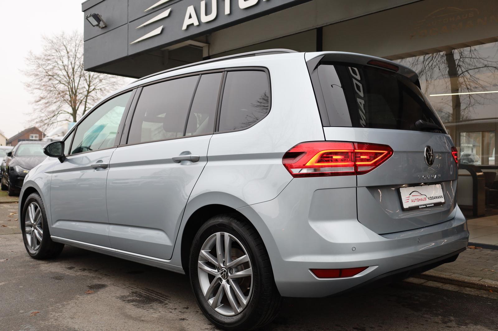 Volkswagen Touran 1.5 TSI Comfortline