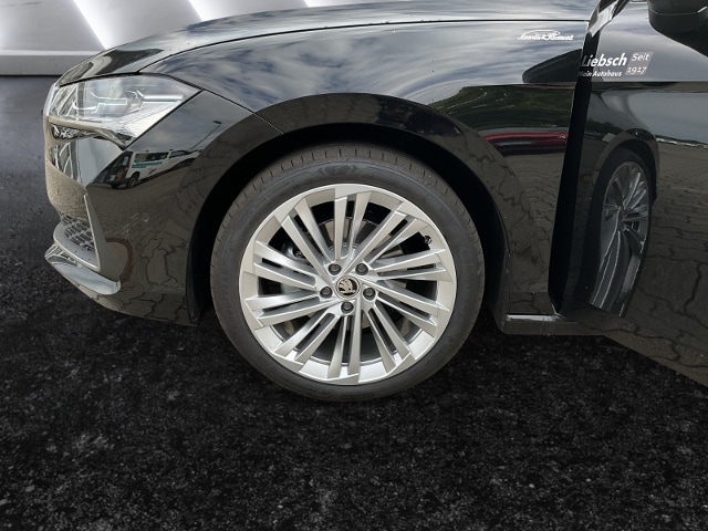 Skoda Superb 2.0 TDI Combi