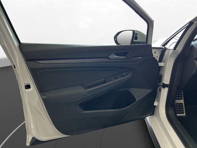 Volkswagen Golf 2.0 TSI DSG Golf VIII