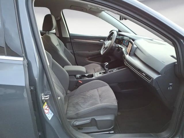 Volkswagen Golf 1.5 TSI IQ.Drive Style Variant