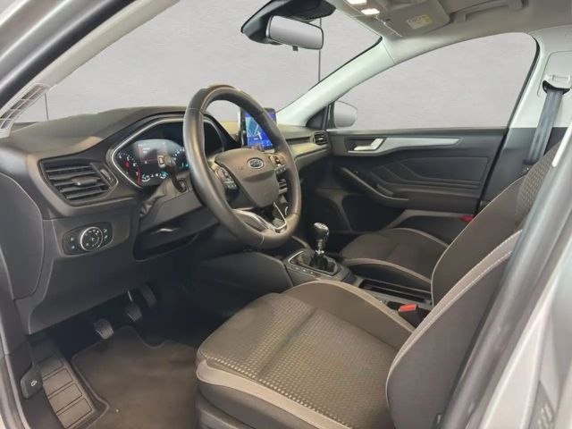 Ford Focus Cool & Connect EcoBoost Wagon