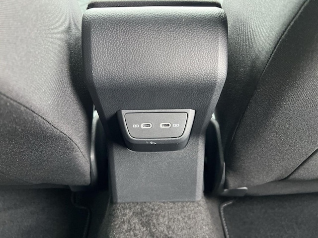 Volkswagen Polo 1.0 TSI DSG R-Line