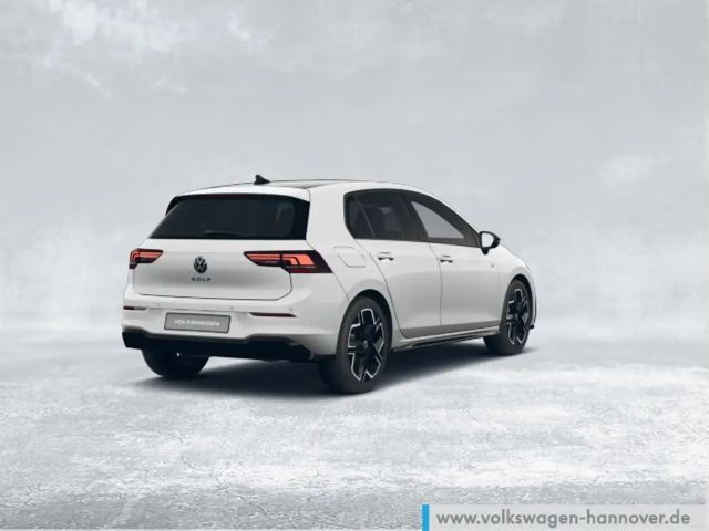 Volkswagen Golf 1.5 eTSI DSG Golf VIII R-Line