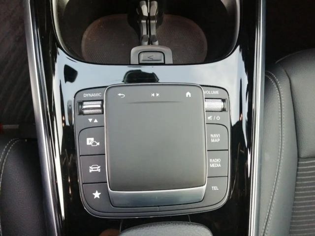 Mercedes-Benz GLB 200 4MATIC Progressive