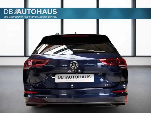 Volkswagen Golf 1.5 eTSI DSG Life