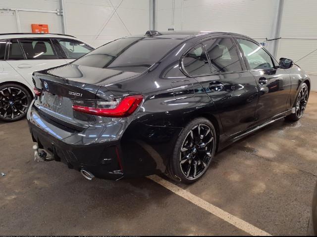 BMW 330 330i M-Sport Sedan xDrive
