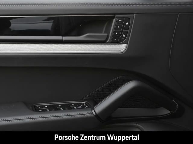 Porsche Cayenne Coupé E-Hybrid