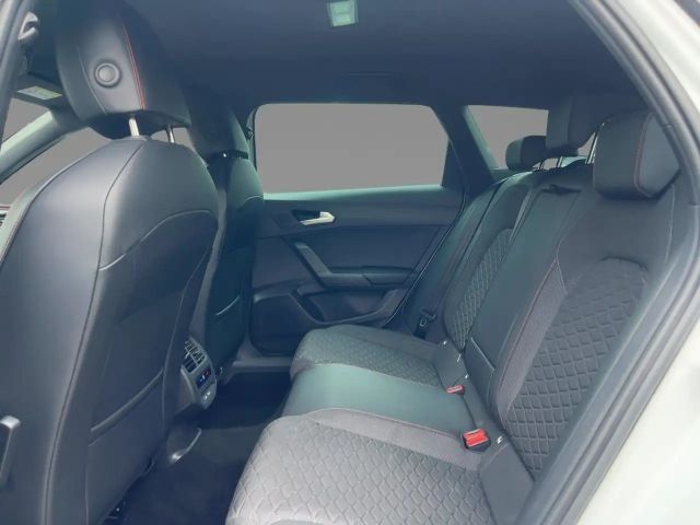 Seat Leon 1.5 eTSI DSG FR-lijn Sportstourer