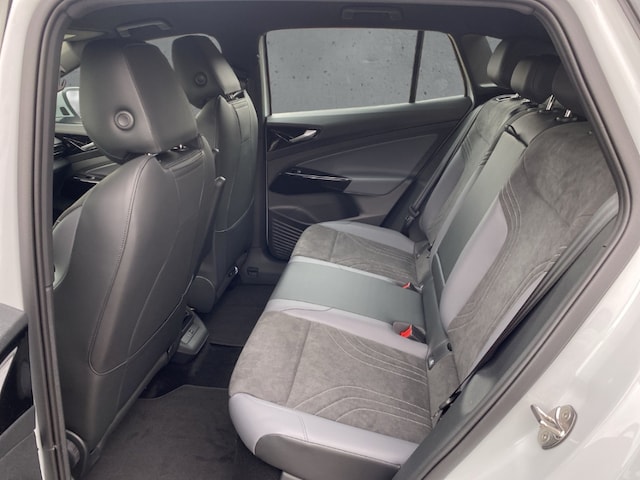 Volkswagen ID.4 IQ.Drive Performance Pro