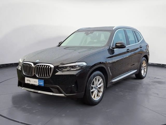 BMW X3 xDrive30e