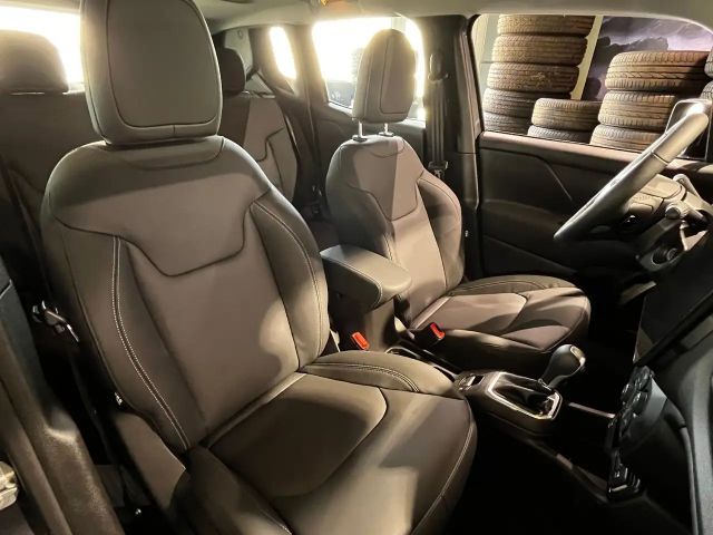 Jeep Renegade Summit