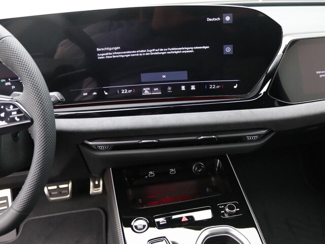 Audi A6 Avant Quattro S-Tronic