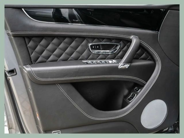 Bentley Bentayga Hybrid