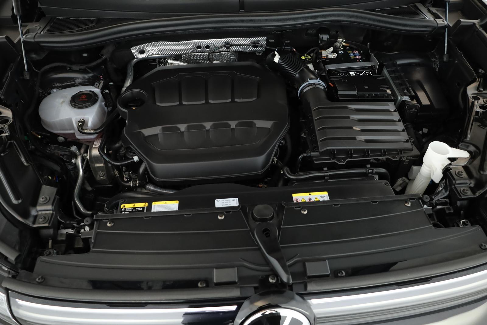 Volkswagen Tiguan 2.0 TSI DSG IQ.Drive R-Line