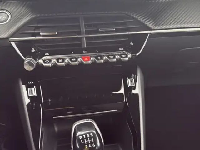 Peugeot 2008 Allure Pack PureTech