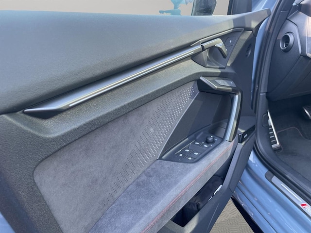 Audi RS3 Quattro S-Tronic Sedan