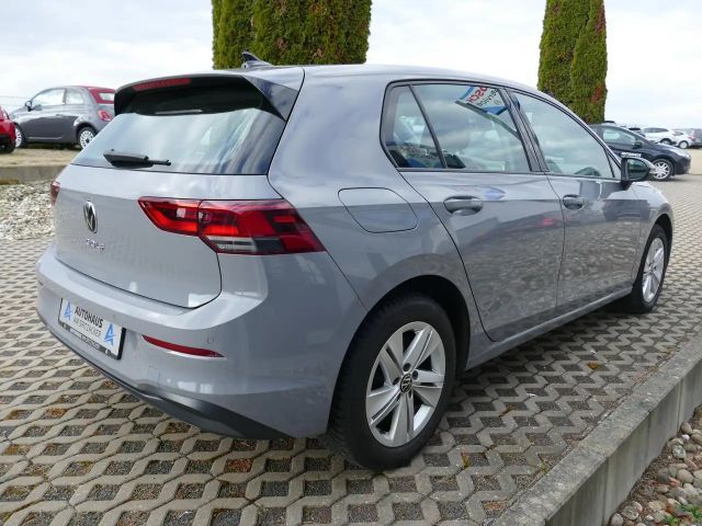 Volkswagen Golf 1.0 TSI Life