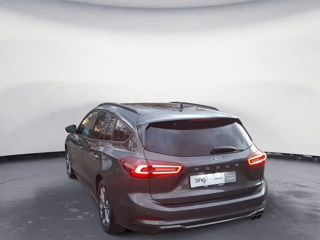 Ford Focus ST Line Wagon