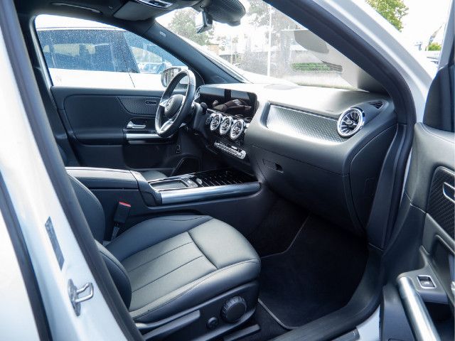 Mercedes-Benz EQA 300 4MATIC