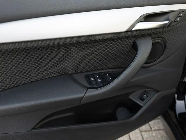 BMW X1 Advantage pakket sDrive