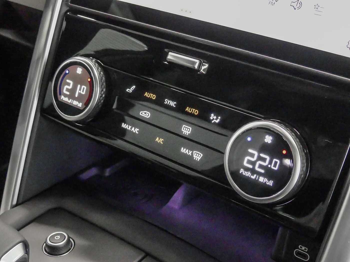 Land Rover Discovery D300 Dynamic SE