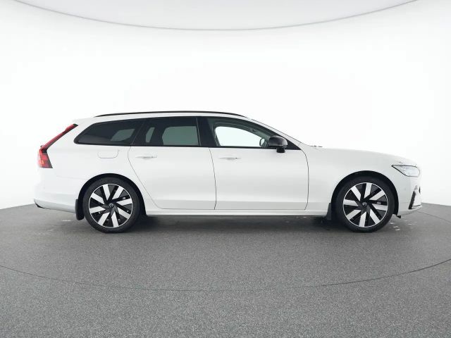 Volvo V90 AWD Dark Plus T6