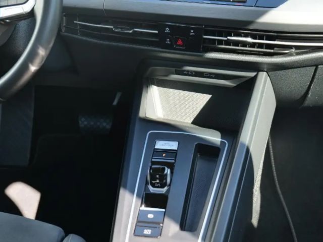 Volkswagen Golf 1.5 eTSI DSG Golf VIII Style