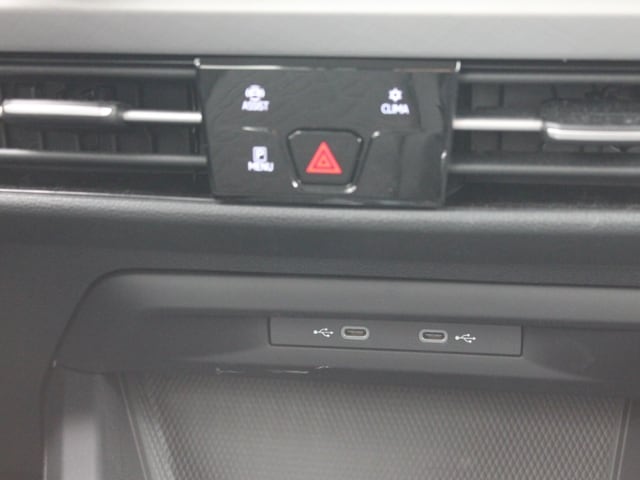 Volkswagen Golf 1.5 TSI Golf VIII