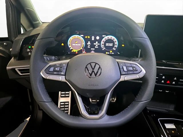 Volkswagen Golf DSG R-Line Variant