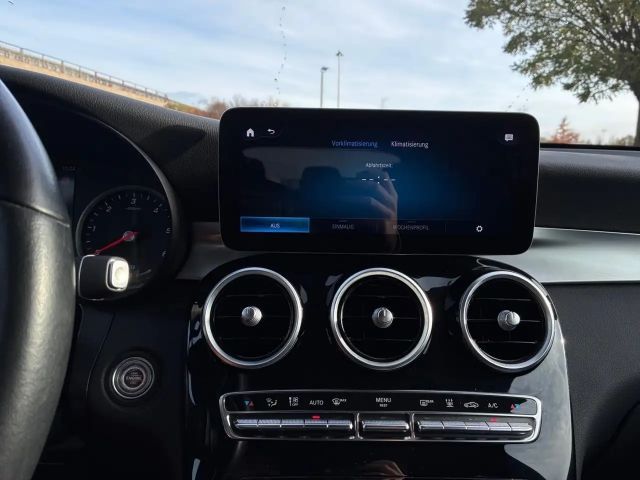 Mercedes-Benz GLC 300 4MATIC