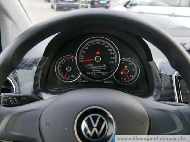 Volkswagen up! Move Move up!