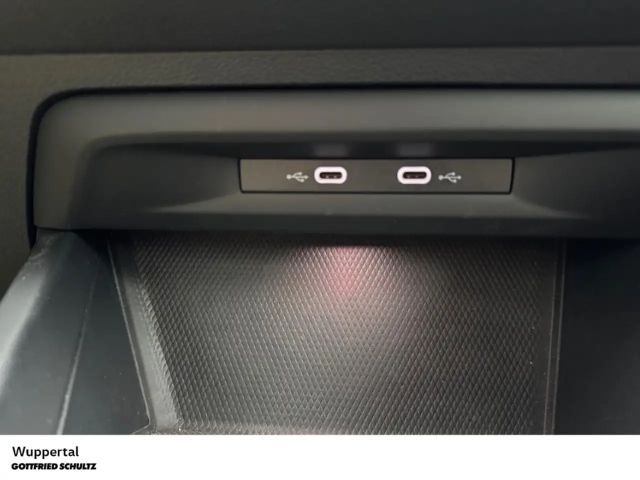 Volkswagen Golf 1.5 TSI Style