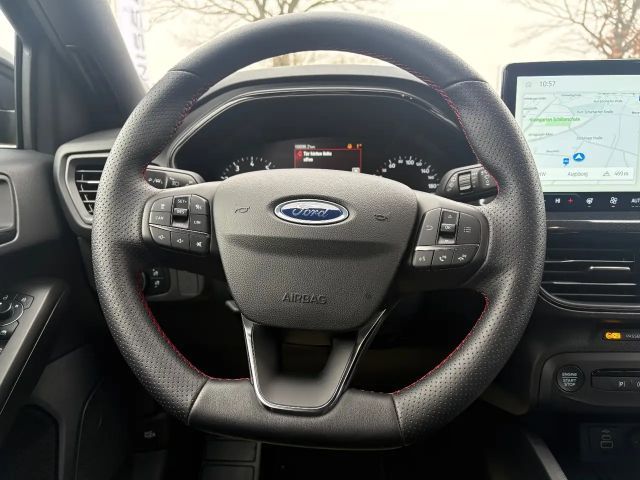 Ford Focus ST Line Wagon