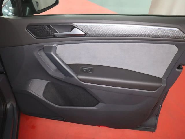 Volkswagen Tiguan 2.0 TSI Style