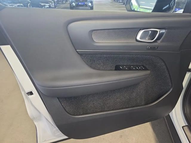 Volvo XC40 Dark Plus Recharge T5