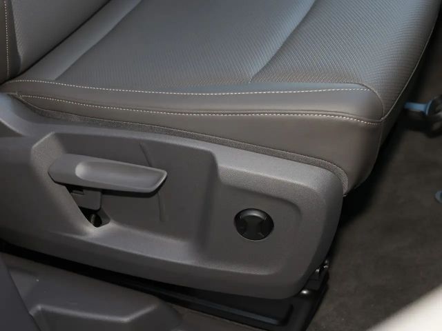 Volkswagen Multivan 2.0 TDI DSG Lang T7