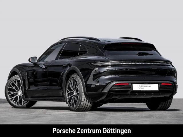 Porsche Taycan 4 Cross Turismo