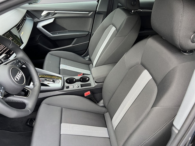 Audi A3 30 TFSI S-Tronic Sportback