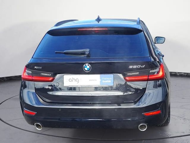 BMW 320 320d Advantage pakket Touring xDrive