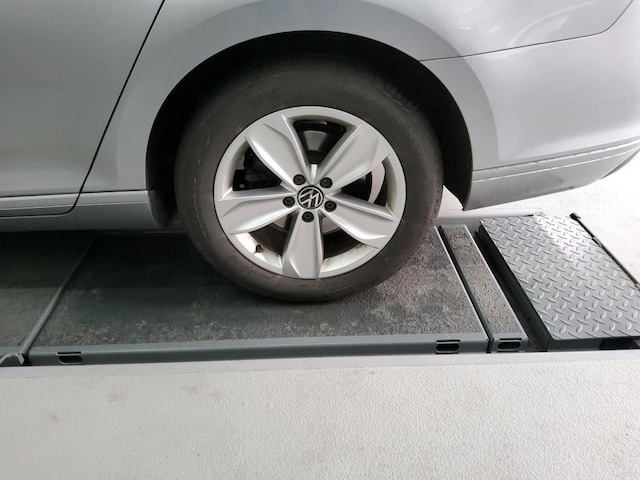 Volkswagen Passat 2.0 TDI Business DSG Variant