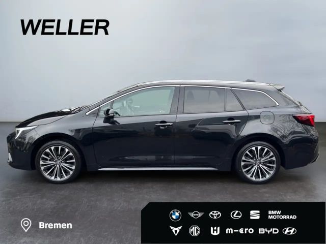 Toyota Corolla Hybride Team D