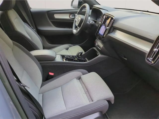 Volvo XC40 Dark Plus