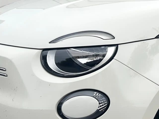 Fiat 500e Basis | 23,8 kWh | CarPlay | Klimaautomatik