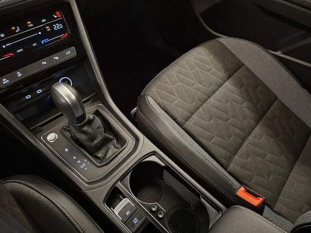 Volkswagen Touran DSG IQ.Drive Life