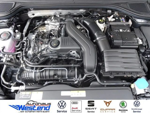 Volkswagen Golf DSG R-Line Variant